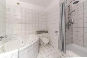 Koupelna v ubytování Hotel Fenix