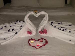 Uma cama ou camas num quarto em Best View Pyramids Hotel