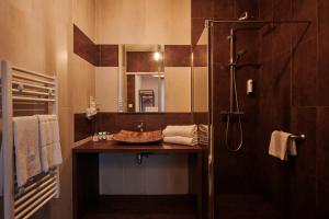 Ванна кімната в Maison Anjali