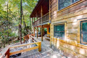 Gallery image of Indian Rock Lake in Blue Ridge