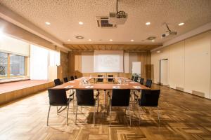 Zaplecze biznesowe lub konferencyjne w obiekcie Garten-Hotel Ochensberger