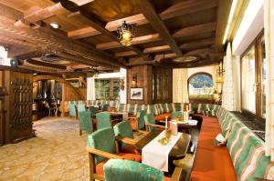 Posezení v ubytování Alpenhotel Fernau