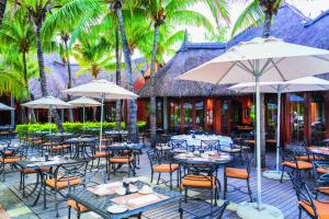 Ресторан / где поесть в Dinarobin Beachcomber Golf Resort & Spa