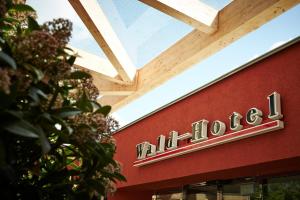 Certificato, attestato, insegna o altro documento esposto da Waldhotel Stuttgart