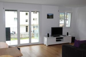 TV in/ali zabaviščno središče v nastanitvi Apartment Beeli
