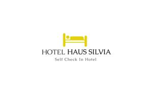 znak dla hotelu ma sixka sit check in hotel w obiekcie Hotel Waitz -Self Check In w mieście Unterwaltersdorf