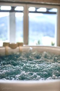 Fotografia z galérie ubytovania Domek "SKI" z widokiem na góry, sauną i jacuzzi v destinácii Szczyrk