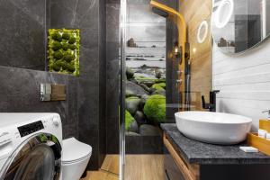 Kúpeľňa v ubytovaní Apartments Warsaw Pawia by Noclegi Renters