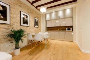 Imagen de la galería de CA1 - Apartamento céntrico de 1 dormitorio con opción de garaje, en Zaragoza