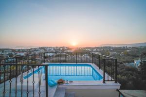Bazén v ubytování Zeus Village Resort - Adults Only nebo v jeho okolí