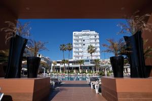 Gallery image of Hotel Riu Nautilus - Adults Only in Torremolinos