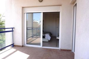 Zdjęcie z galerii obiektu Fantastic Location - Penthouse Duplex in Cabo Roig in walking distance to the beach w mieście Cabo Roig