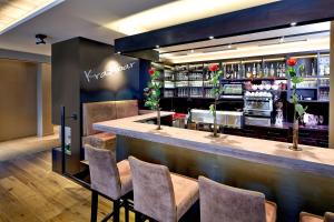 Lounge oder Bar in der Unterkunft Hotel Bergkranz