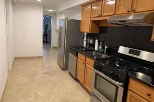 Kuchyň nebo kuchyňský kout v ubytování Studio flat in the heart of Downtown Chicago + 2 fotografie