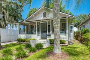 Gallery image of Happy Bungalow in St. Augustine
