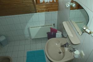 Kúpeľňa v ubytovaní Appartement Pension Grasser