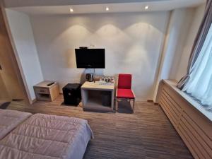 Μια τηλεόραση ή/και κέντρο ψυχαγωγίας στο Mihailo hotel Andjela