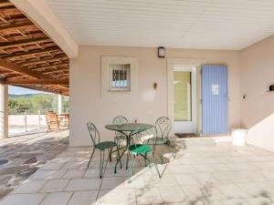 Gallery image of Cozy Villa in Roquebrun with Private Pool in Roquebrun