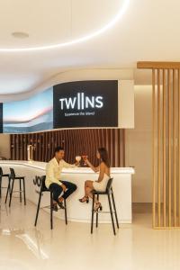 Televízia a/alebo spoločenská miestnosť v ubytovaní The Ibiza Twiins - 4* Sup