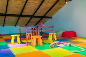 Dětský klub v ubytování Enshi Grand Canyon Yutan Muyun Guesthouse