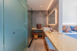 Zona d'estar a Enshi Grand Canyon Yutan Muyun Guesthouse