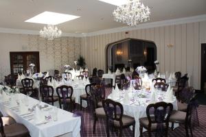 Imagen de la galería de Oakwood Hall Hotel, en Bingley