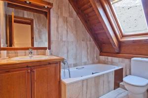 Fotografie z fotogalerie ubytování Salardu casa aranesa Cardenal v destinaci Salardú + 6 fotografií