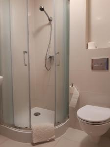 Łazienka w obiekcie SZWEDZKA22 PL Premium Rooms