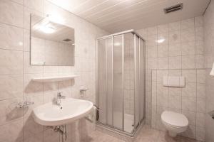 A bathroom at Vizensn Living