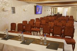 Zona de negocis o sala de conferències de Hotel Vrbak ND