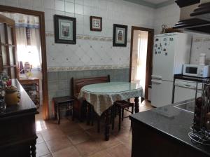A kitchen or kitchenette at LOS ABUELOS