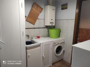 A kitchen or kitchenette at LOS ABUELOS