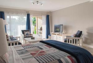 TV a/nebo společenská místnost v ubytování Settle inn Self Catering Units
