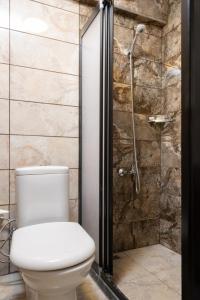 Et badeværelse på Kadirga Studios + 27 billeder