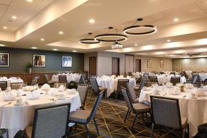 Gallery image of Holiday Inn Oakland Airport, an IHG Hotel in Oakland