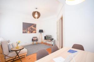 Gallery image of Liiiving in Porto | Light Spacious Apartment in Porto