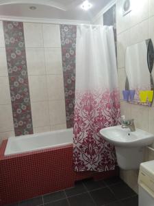 Bathroom sa Apartment on Kravchuka 11b