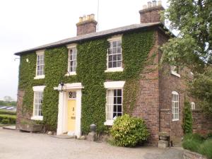 The building in which the holiday home is located