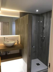 A bathroom at Moderno Loft a 150 metros de la playa