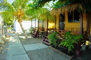 Fotografie z fotogalerie ubytování FX72 Beach Resort Maumere v destinaci Maumere