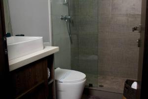 Lujoso y acogedor condominio ejecutivo/familiar的一间浴室