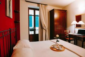 Gallery image of Hotel La Contrada in Verbania
