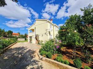 Hrvatska, UGLJAN, Apartmani Lenka