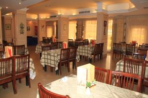 Εστιατόριο ή άλλο μέρος για φαγητό στο Hotel Royal Marshal