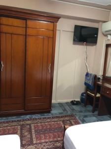 Televisyen dan/atau pusat hiburan di Caesar House