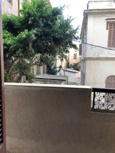 Balkoni atau teres di Caesar House