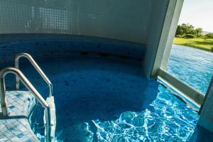 Bazén v ubytování Gungaporanga Hotel nebo v jeho okolí