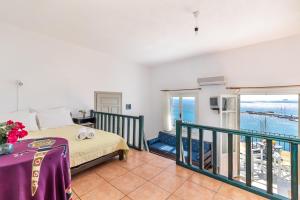 Balkón alebo terasa v ubytovaní Servani Studios & Suites