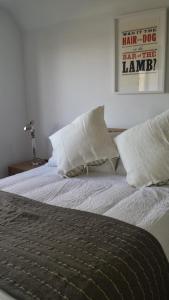 En eller flere senger på et rom på B - Simply Rooms