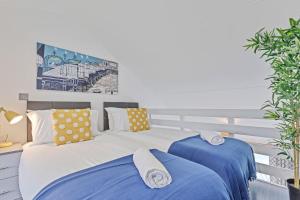 Gallery image of On the Water 2 with Free Parking - By My Getaways in Brighton & Hove